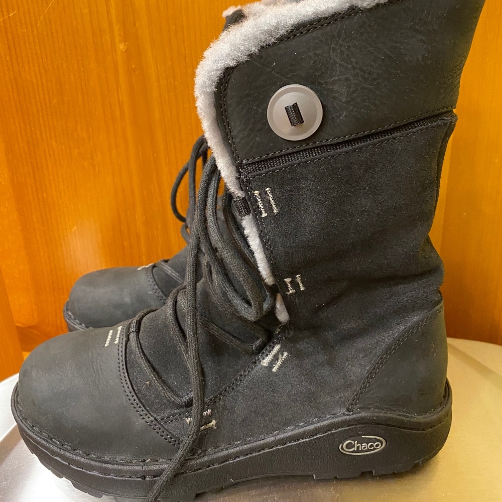 Chaco Belyn Baa Vibram Nurl Black Boots -Size 7/38